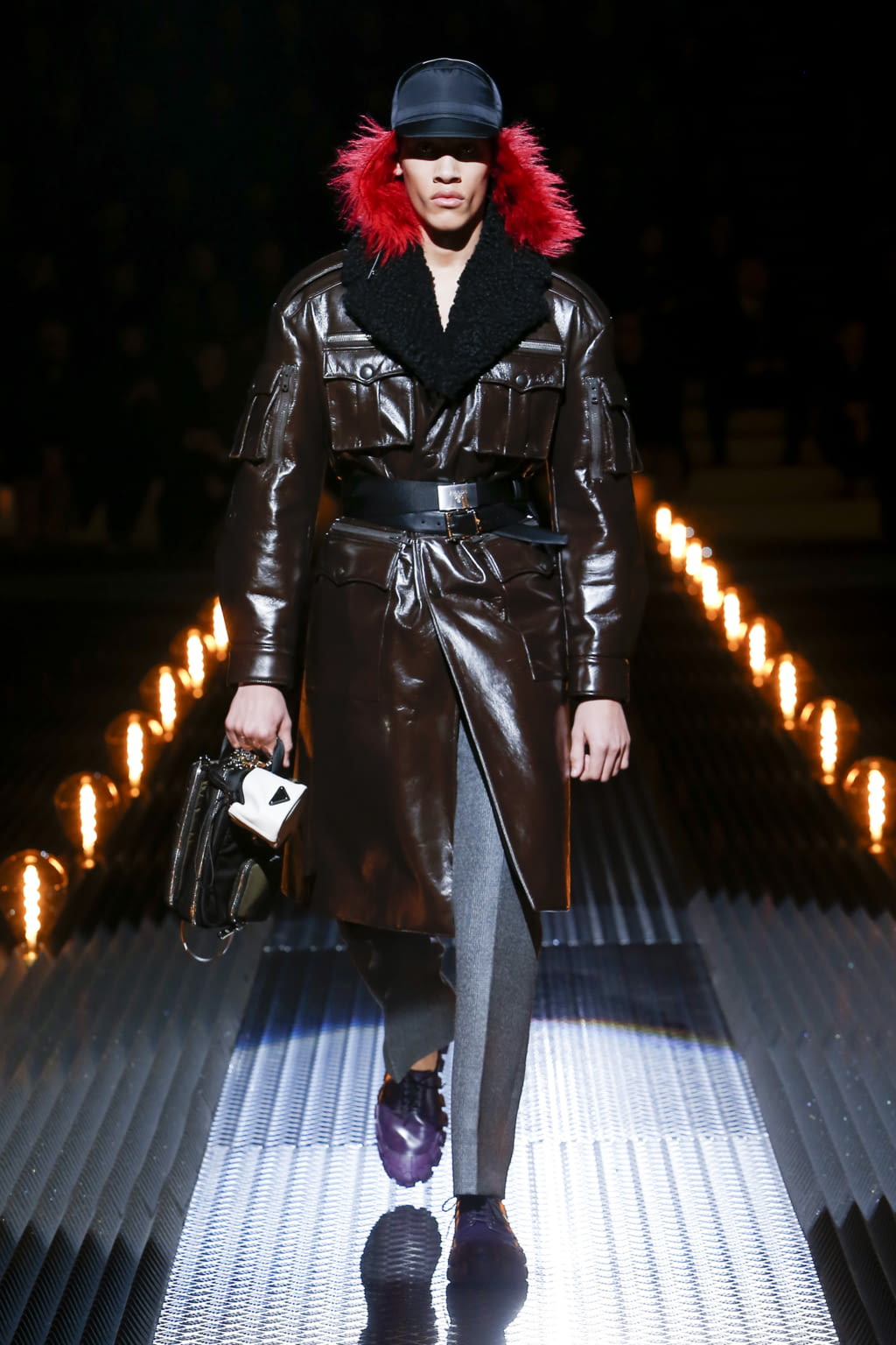 Fashion Week Milan Fall/Winter 2019 look 21 from the Prada collection 男装