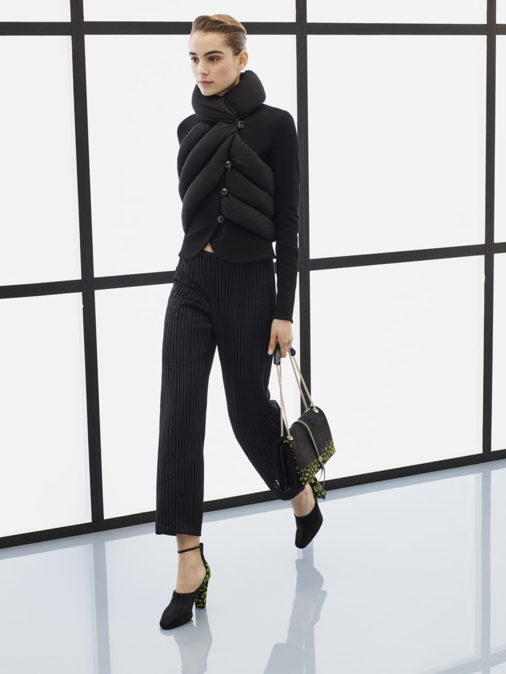 Fashion Week Milan Pre-Fall 2017 look 12 from the Giorgio Armani collection 女装