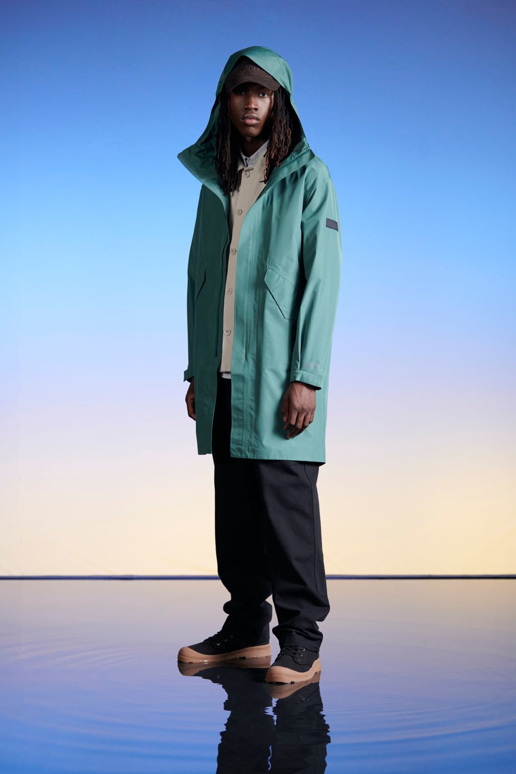 Fashion Week Paris Fall/Winter 2022 look 1 from the Aigle collection 女装