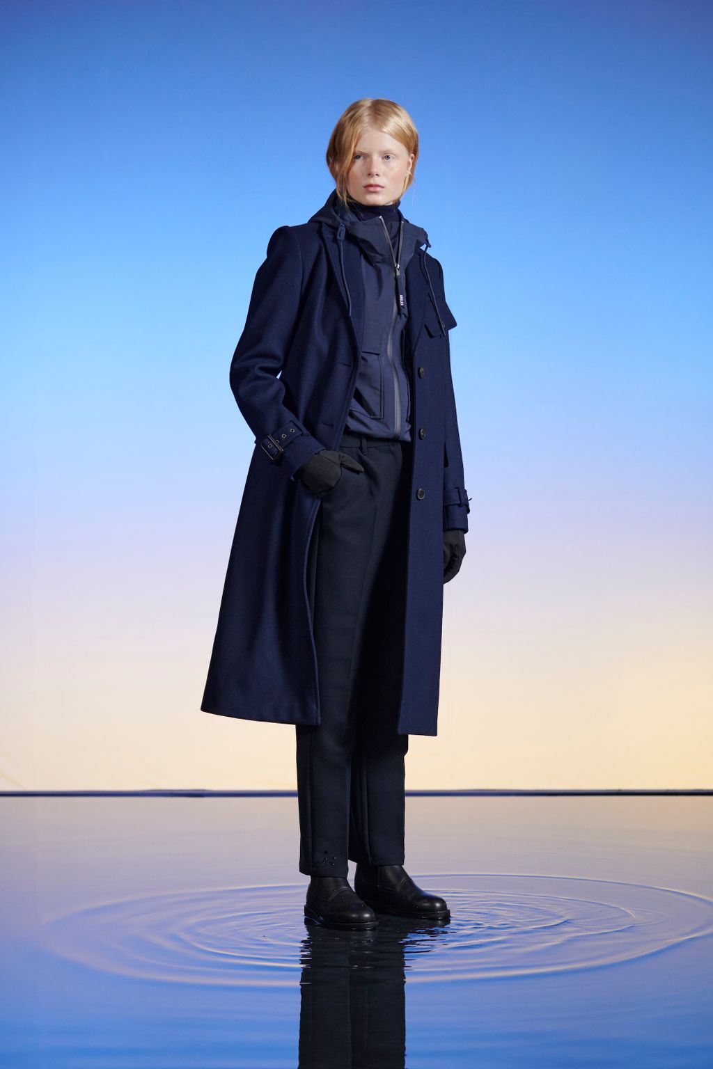 Fashion Week Paris Fall/Winter 2022 look 4 from the Aigle collection 女装