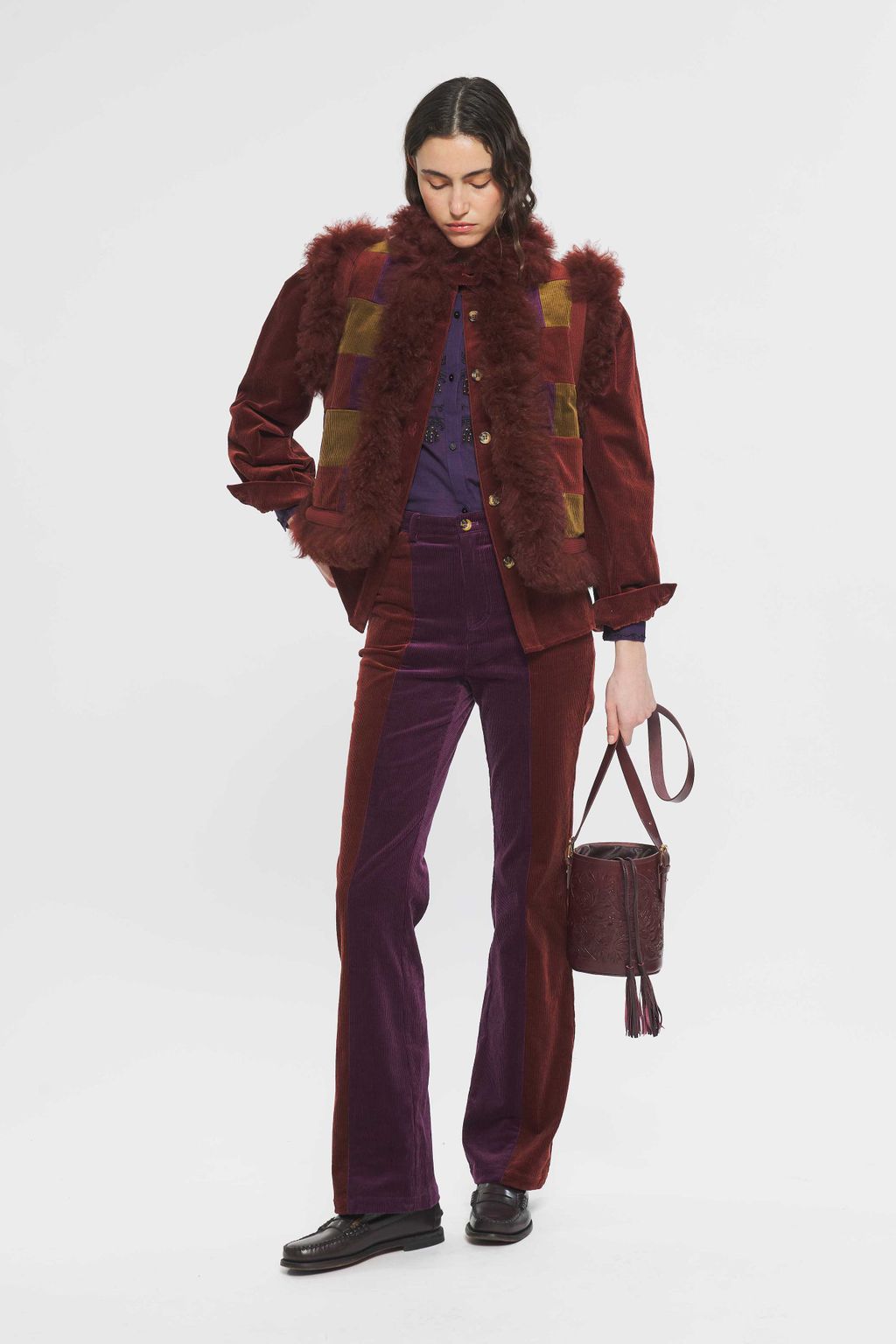 Fashion Week Paris Fall/Winter 2024 look 21 de la collection Antik Batik womenswear