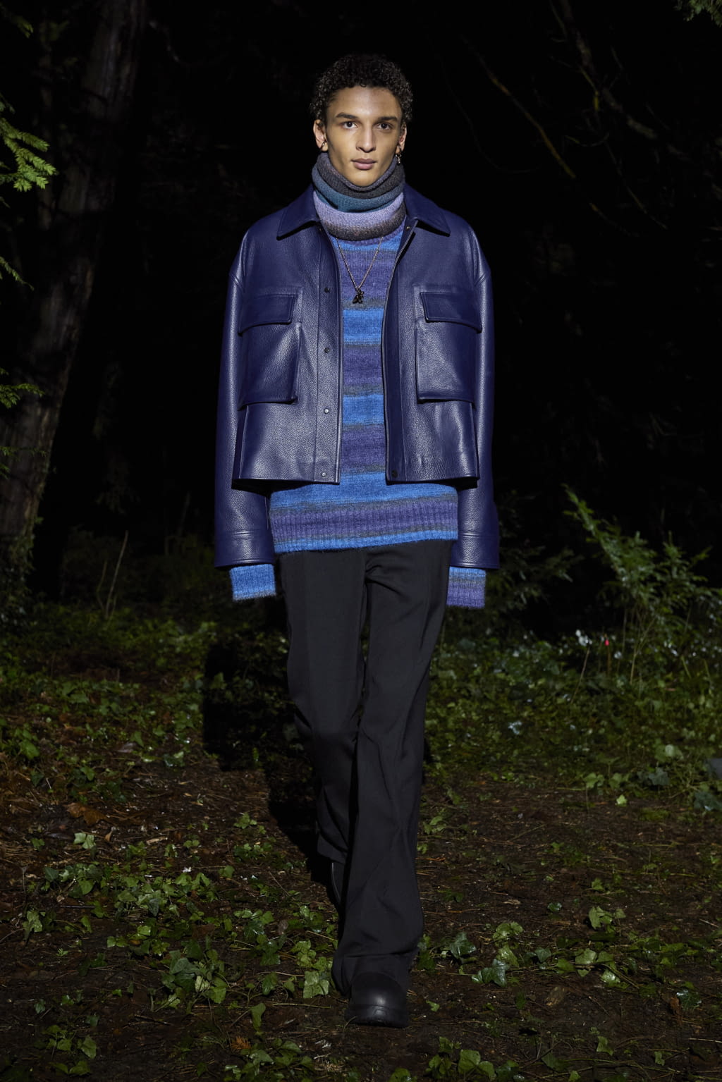 Fashion Week Paris Fall/Winter 2021 look 22 from the Wooyoungmi collection menswear