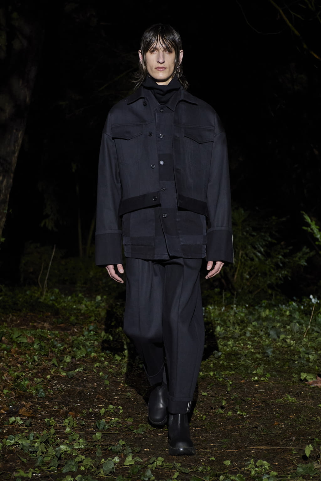 Fashion Week Paris Fall/Winter 2021 look 45 from the Wooyoungmi collection 男装