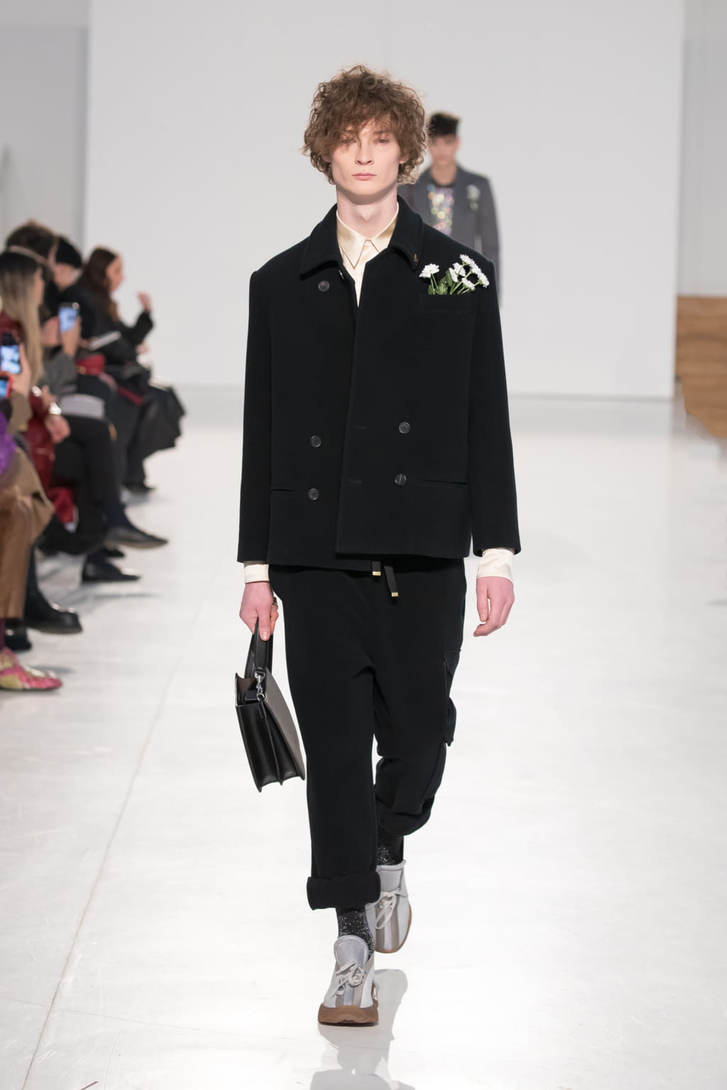 Fashion Week Milan Fall/Winter 2020 look 22 from the Marco de Vincenzo collection menswear