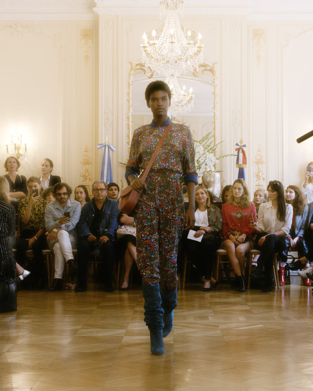 Fashion Week Paris Spring/Summer 2018 look 22 from the Vanessa Seward collection womenswear