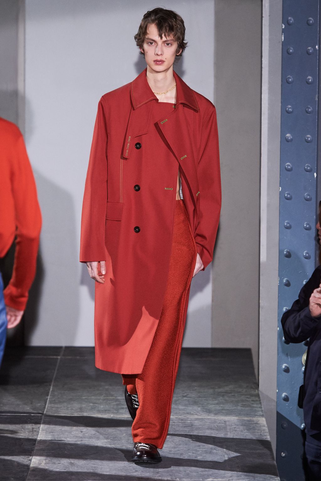 Fashion Week Paris Fall/Winter 2018 look 22 from the Acne Studios collection 男装