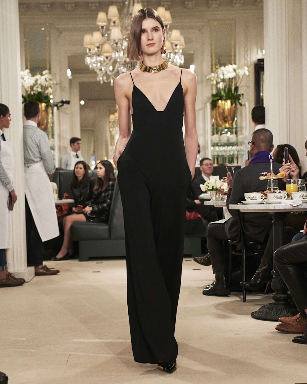Fashion Week New York Spring/Summer 2019 look 22 from the Ralph Lauren collection 女装