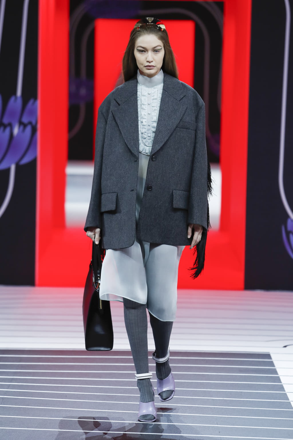 Fashion Week Milan Fall/Winter 2020 look 22 de la collection Prada womenswear