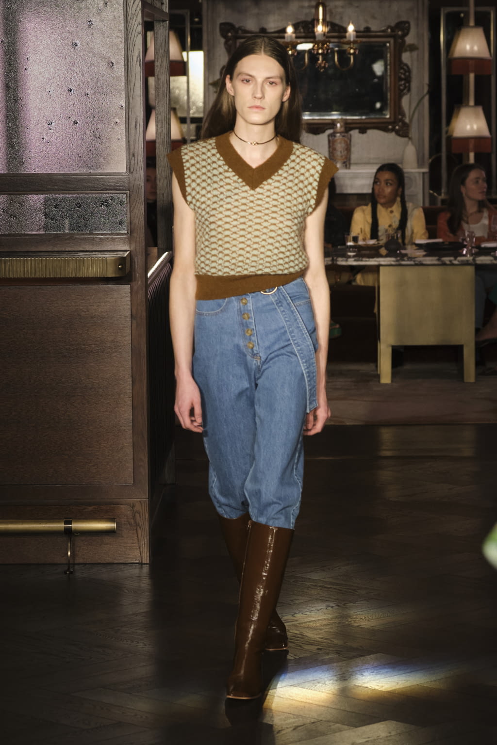 Fashion Week London Fall/Winter 2022 look 31 de la collection Rejina Pyo womenswear