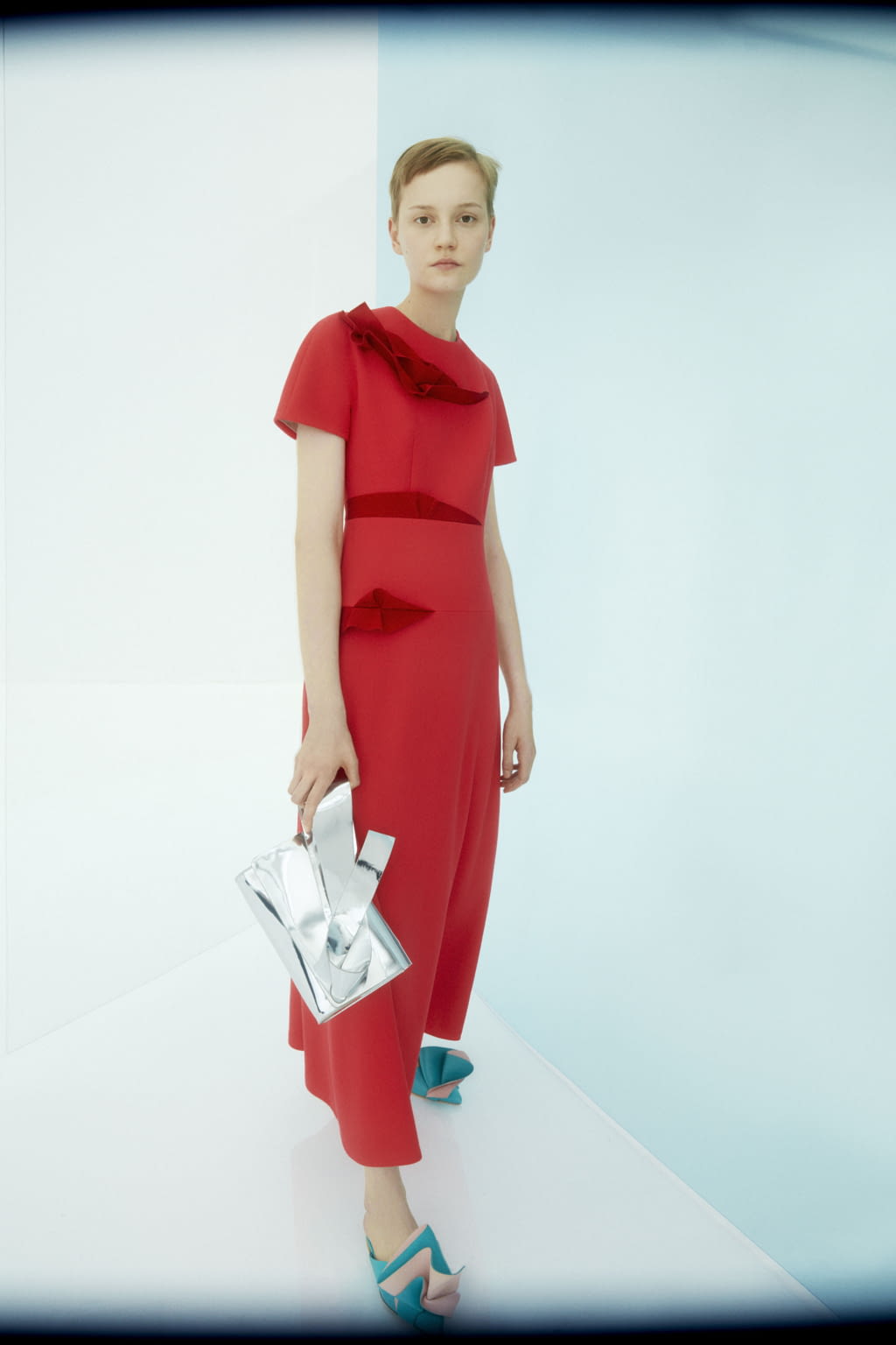 Fashion Week London Resort 2019 look 22 from the Delpozo collection 女装