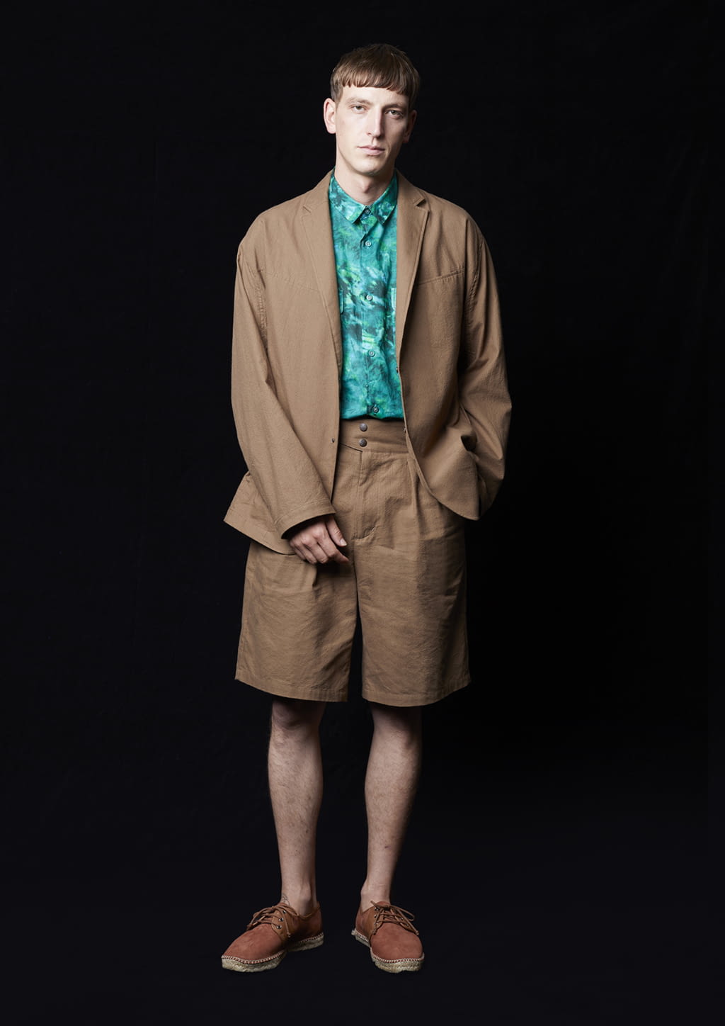 Fashion Week Paris Spring/Summer 2021 look 22 from the White Mountaineering collection menswear