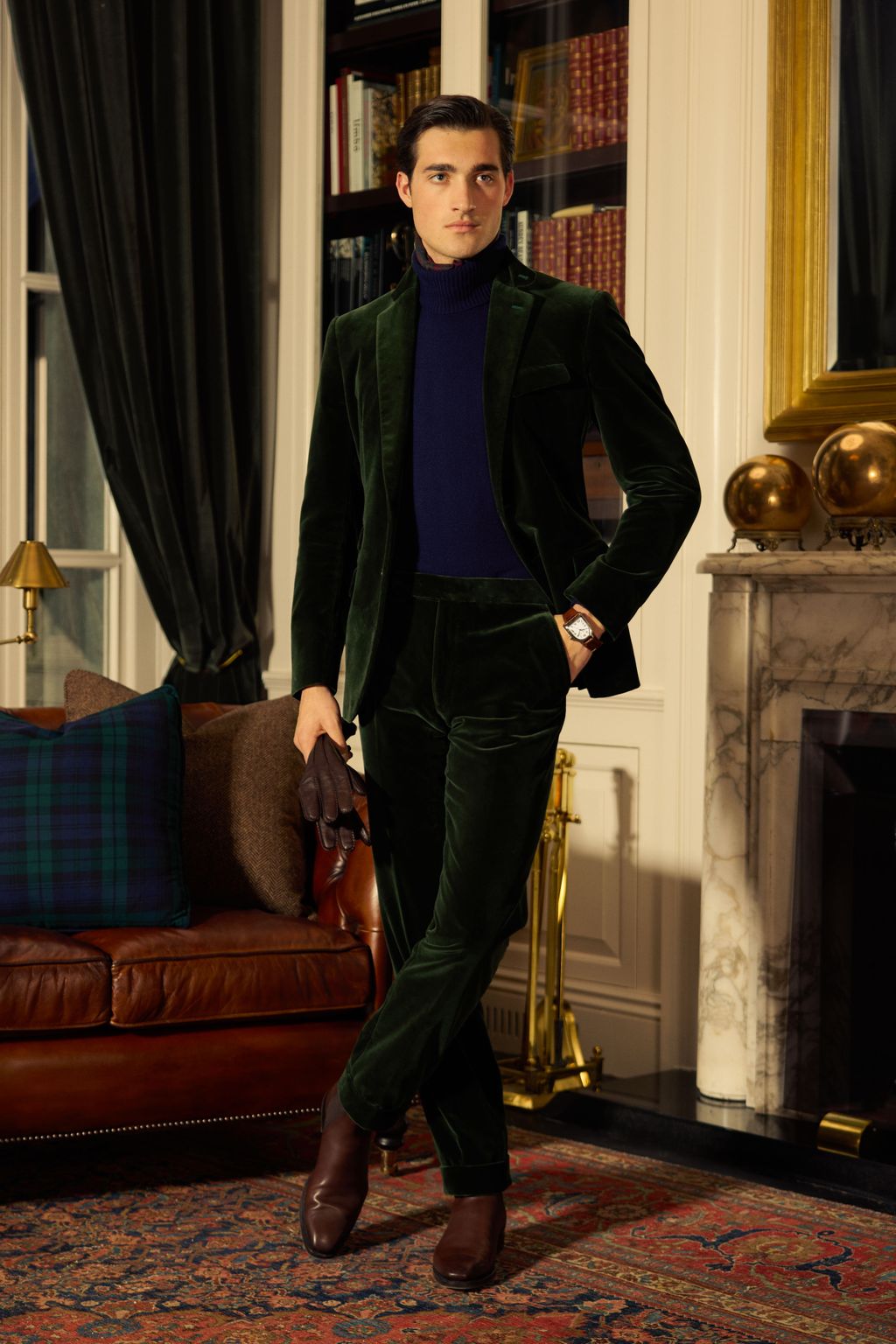 Fashion Week New York Fall/Winter 2024 look 23 from the Ralph Lauren Purple Label collection menswear