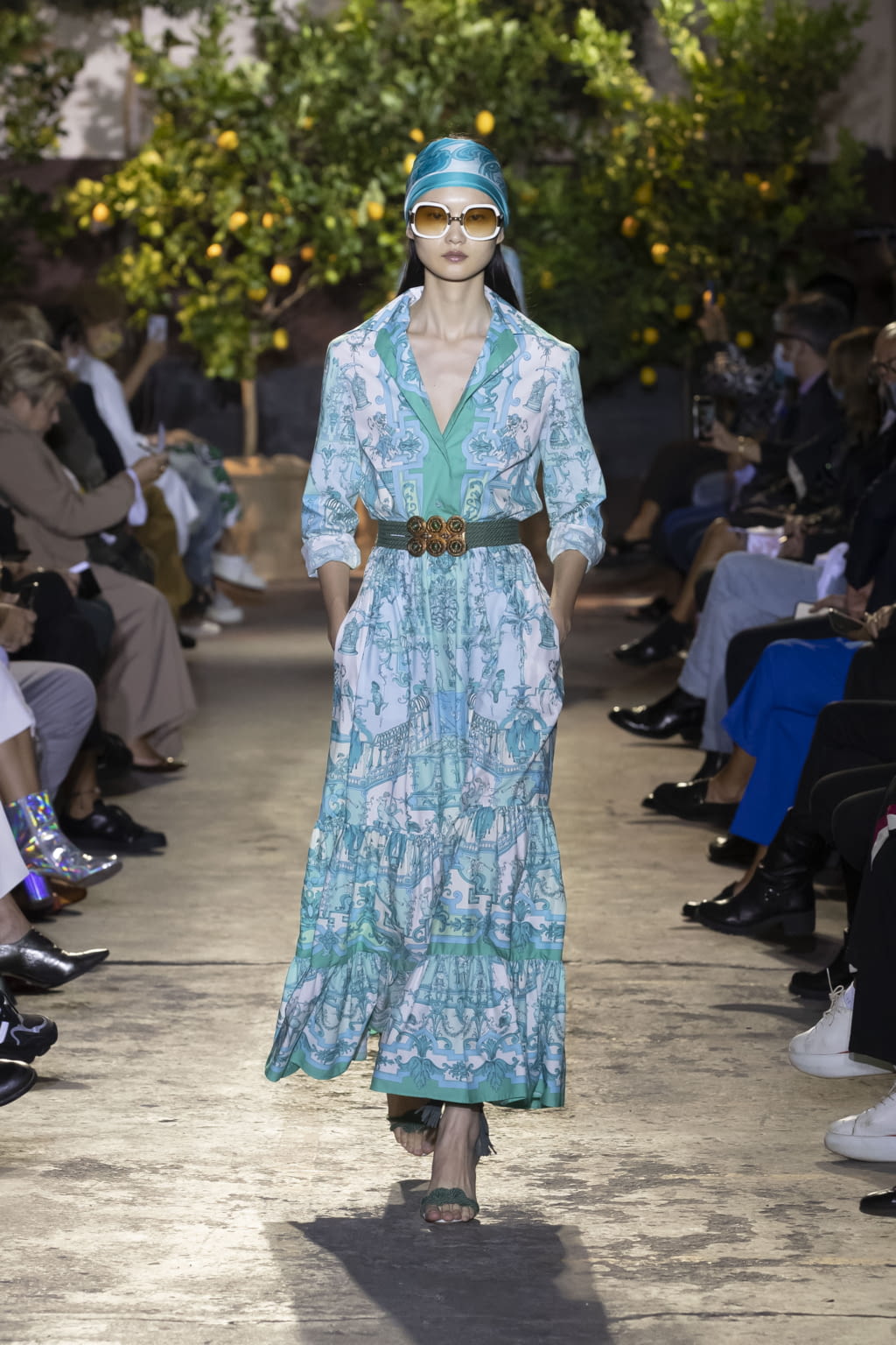 Fashion Week Milan Spring/Summer 2021 look 23 from the Etro collection 女装