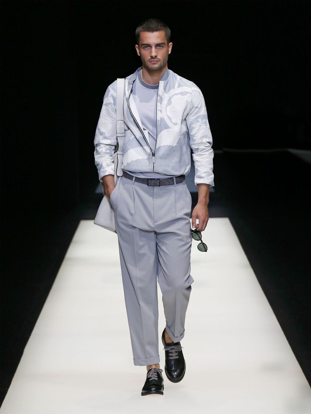 Fashion Week Milan Spring/Summer 2018 look 22 from the Giorgio Armani collection 男装