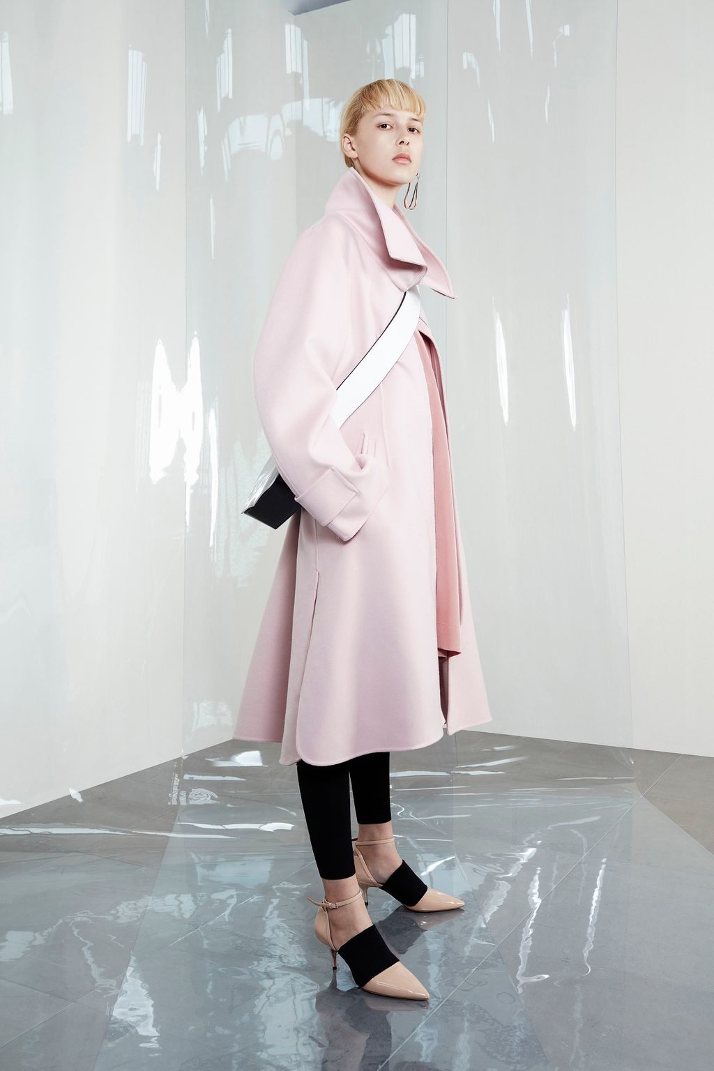 Fashion Week Milan Resort 2018 look 23 from the Sportmax collection womenswear