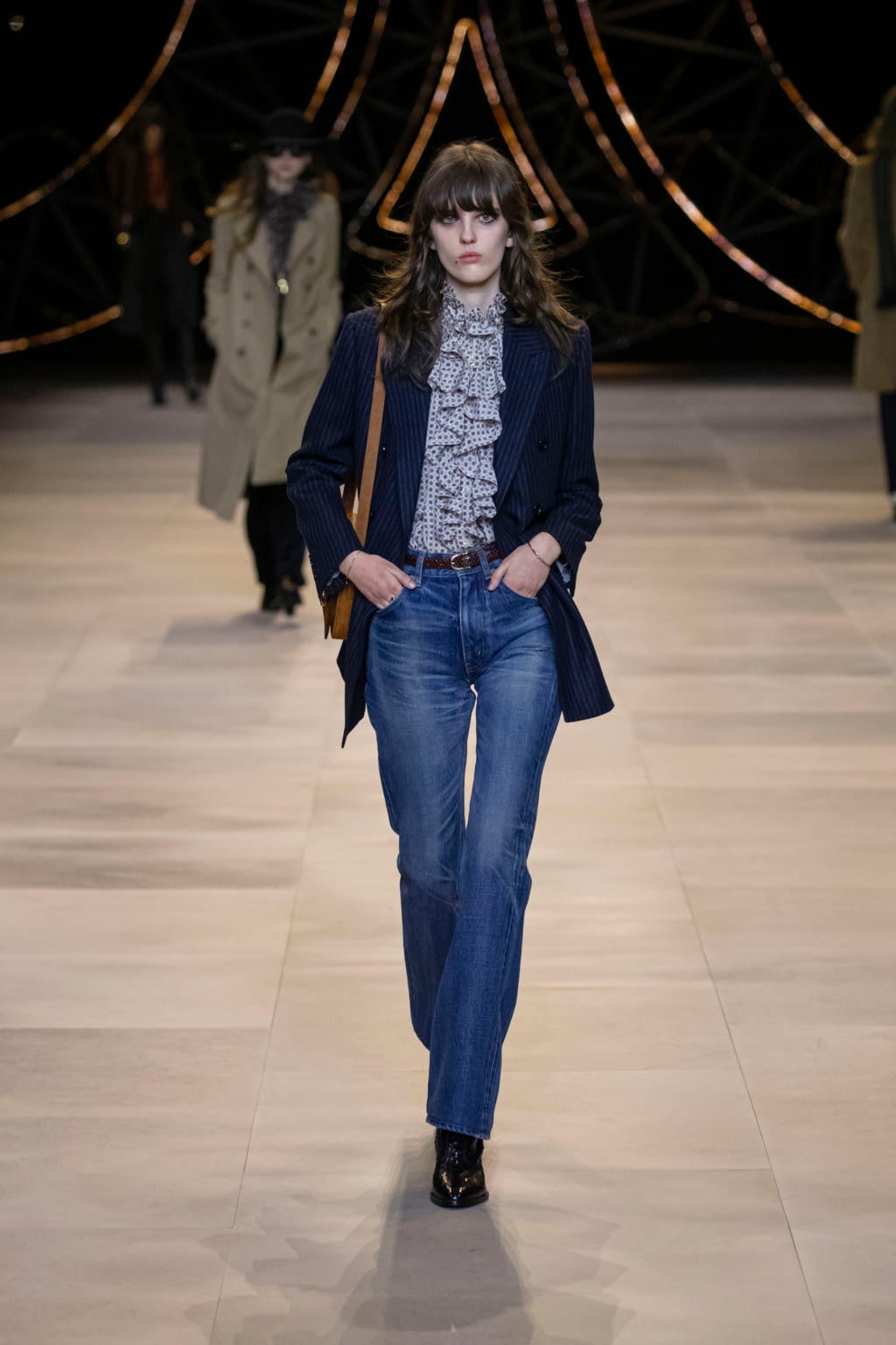 Fashion Week Paris Fall/Winter 2020 look 23 de la collection Celine womenswear