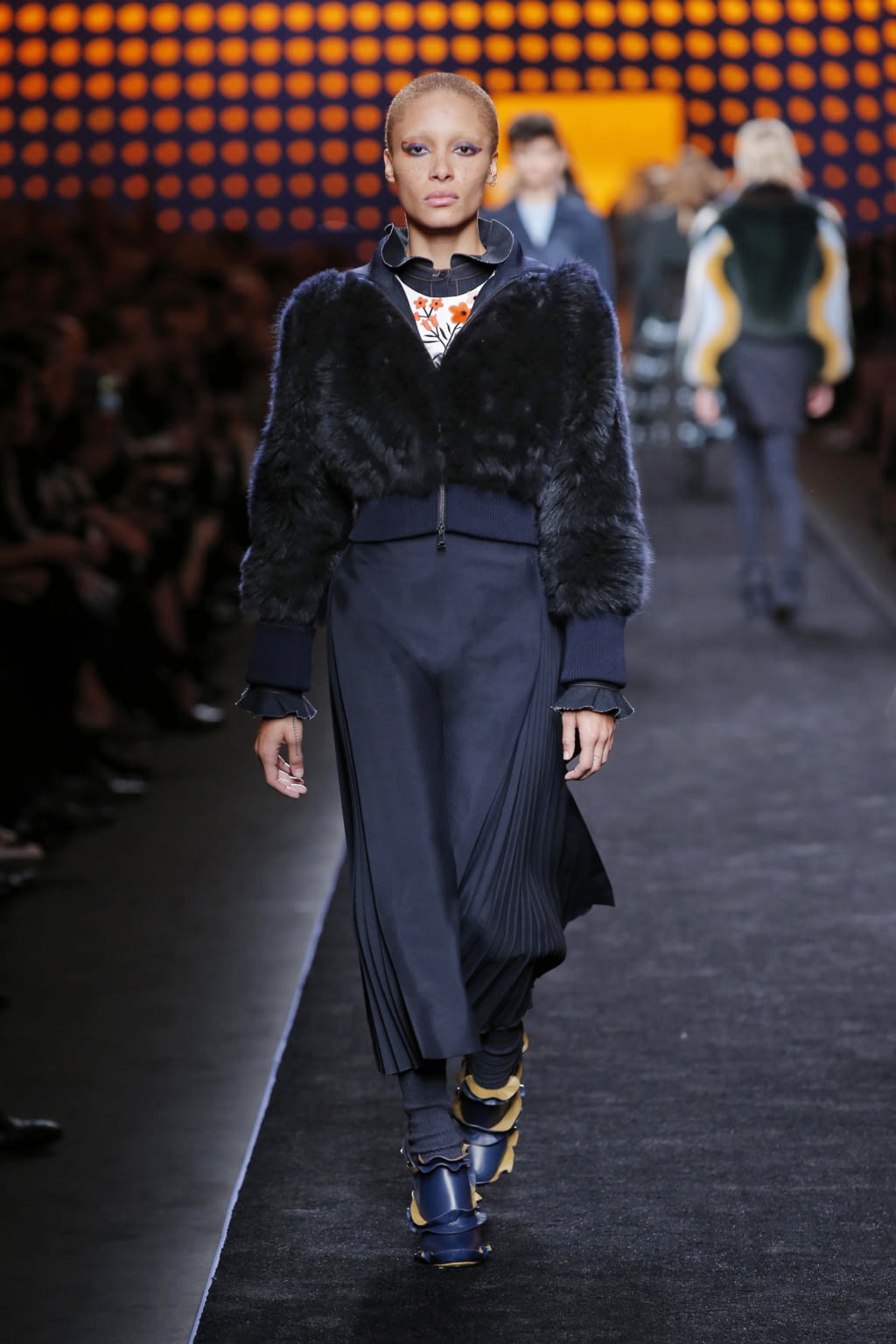 Fashion Week Milan Fall/Winter 2016 look 23 de la collection Fendi womenswear
