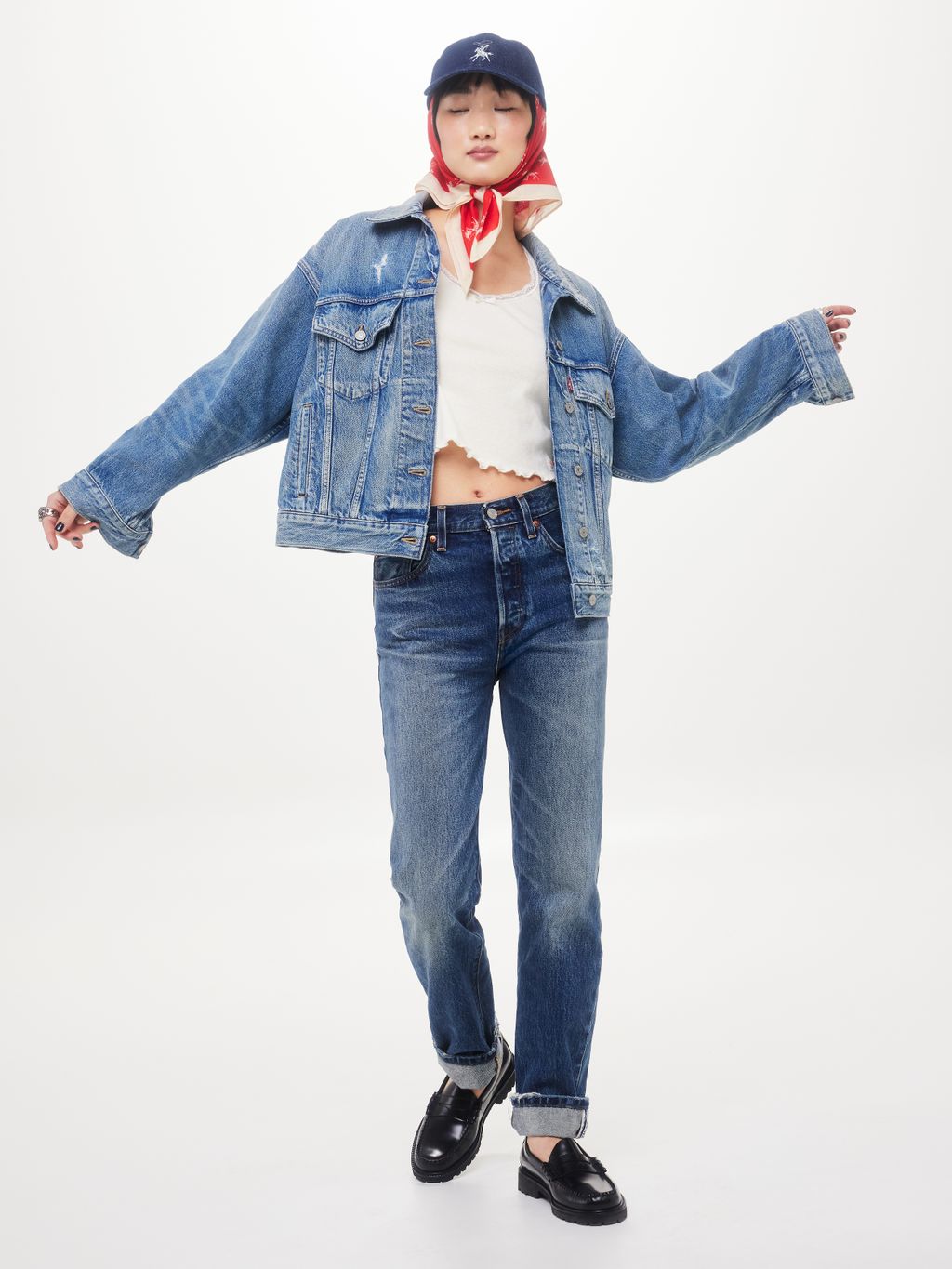 Fashion Week Paris Fall/Winter 2023 look 2 from the Levi’s® Red Tab collection 女装