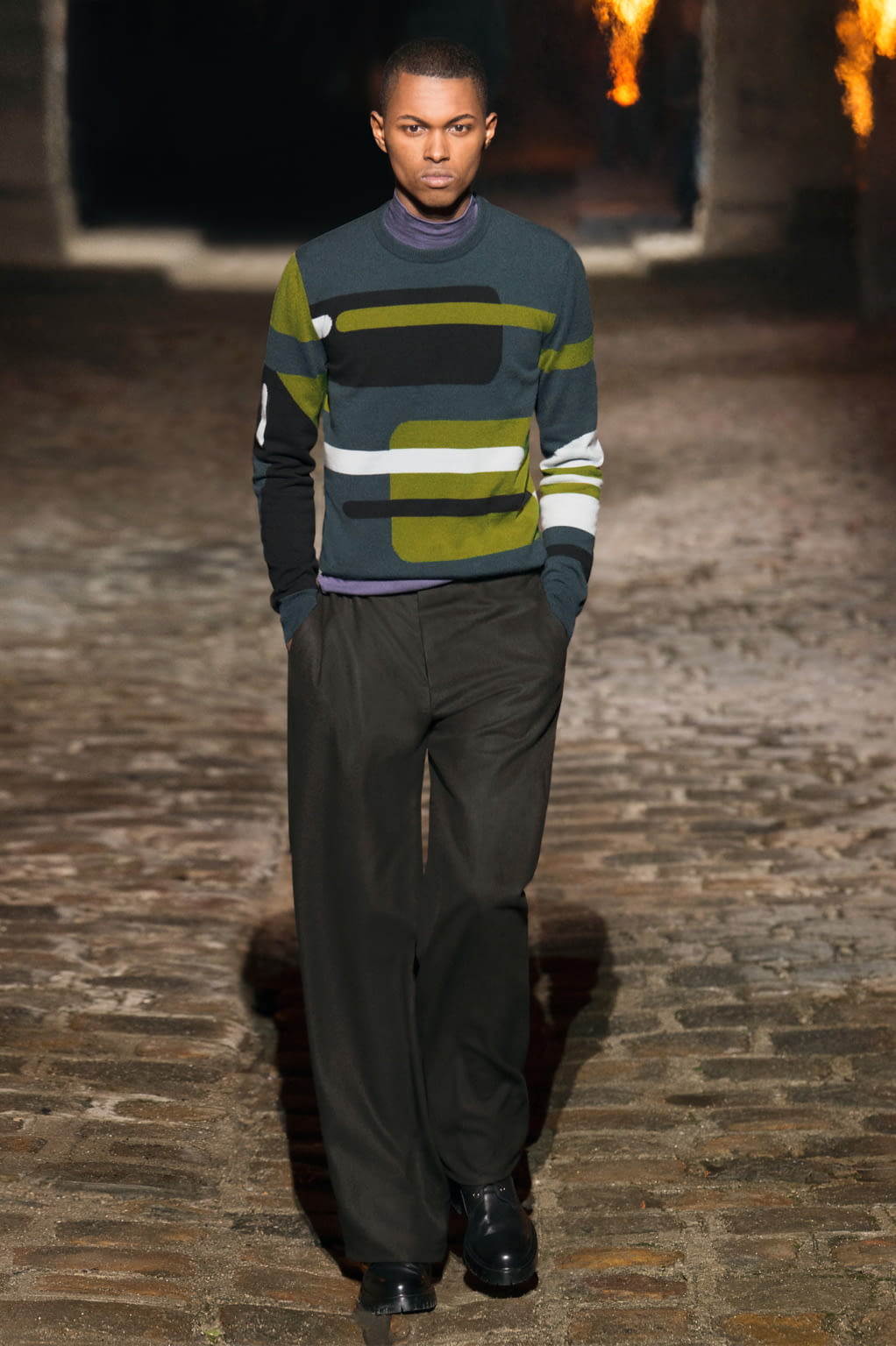 Fashion Week Paris Fall/Winter 2018 look 23 from the Hermès collection menswear