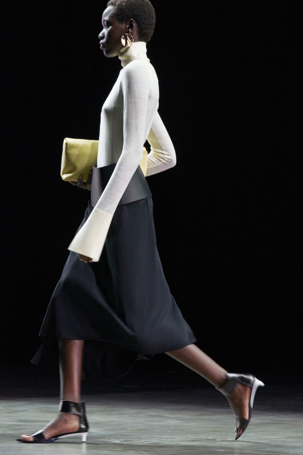 Fashion Week Milan Spring/Summer 2021 look 24 de la collection Jil Sander womenswear