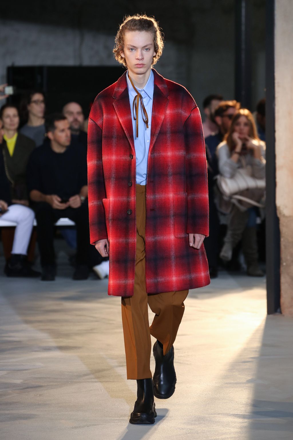 Fashion Week Milan Fall/Winter 2018 look 24 from the N°21 collection menswear