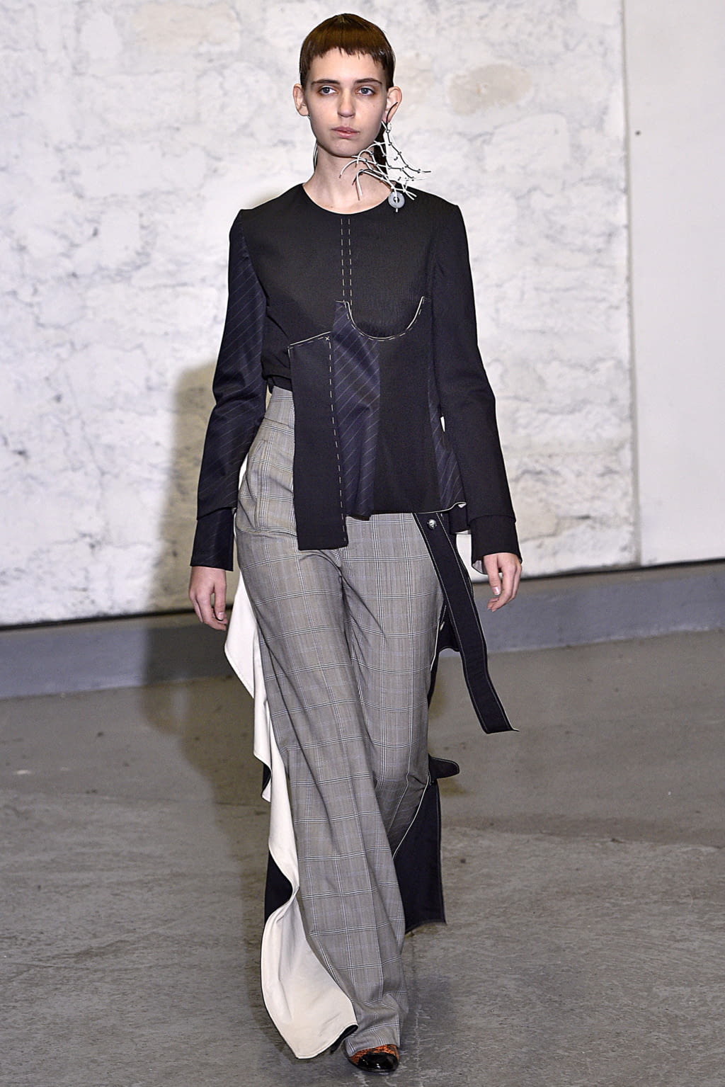 Fashion Week Paris Fall/Winter 2016 look 24 from the Anne Sofie Madsen collection womenswear