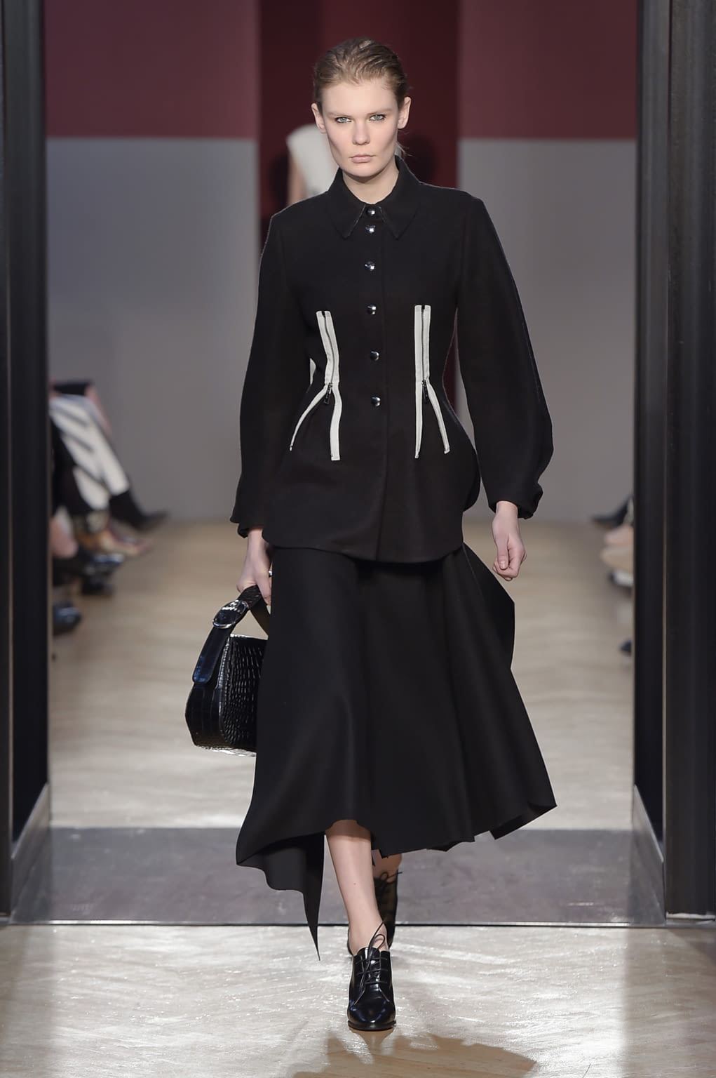 Fashion Week Milan Fall/Winter 2016 look 24 from the Sportmax collection womenswear