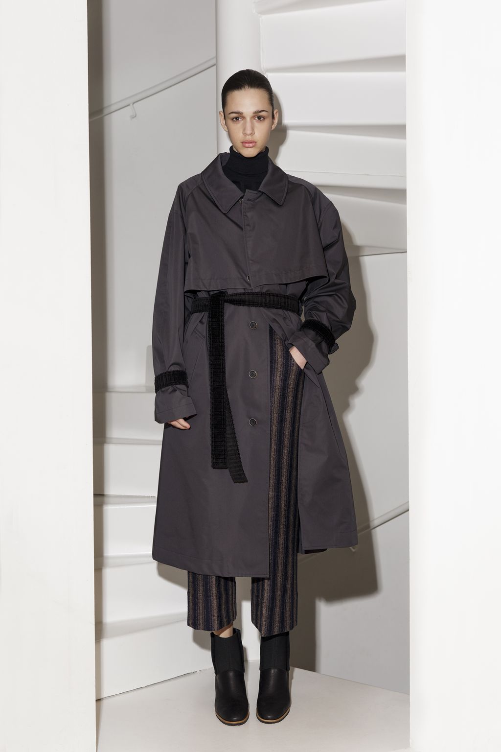 Fashion Week Paris Pre-Fall 2018 look 24 de la collection Nehera womenswear