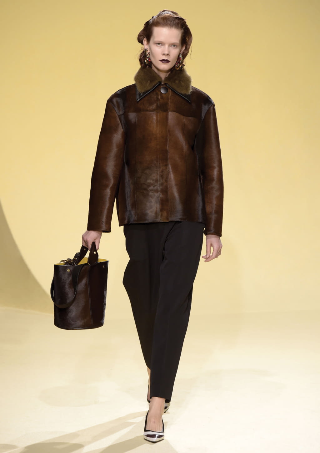 Fashion Week Milan Fall/Winter 2016 look 24 from the Marni collection 女装