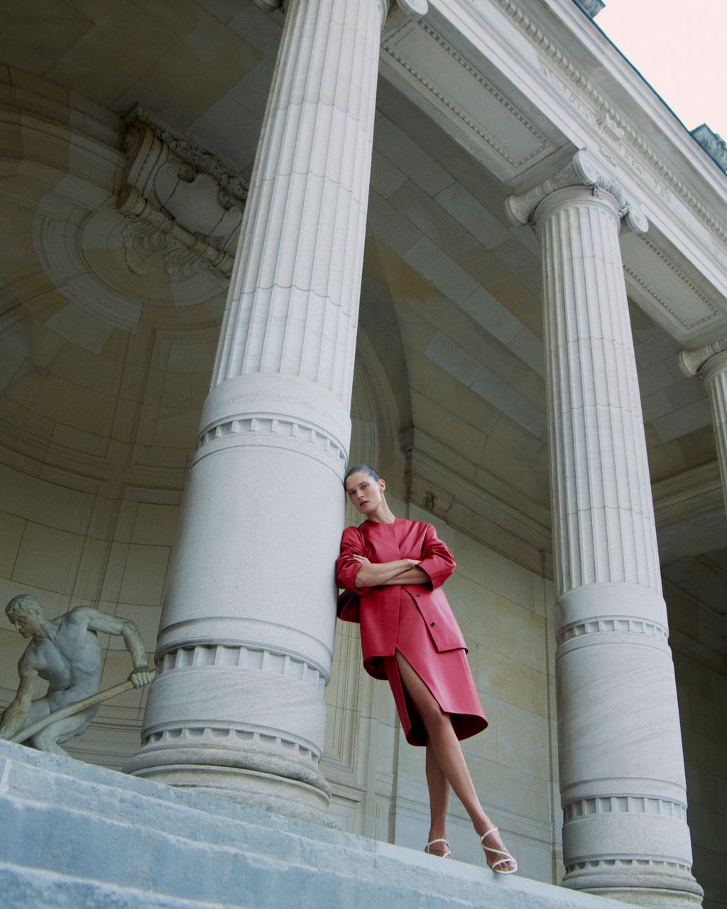 Fashion Week Paris Spring-Summer 2025 look 2 from the Loulou de Saison collection womenswear