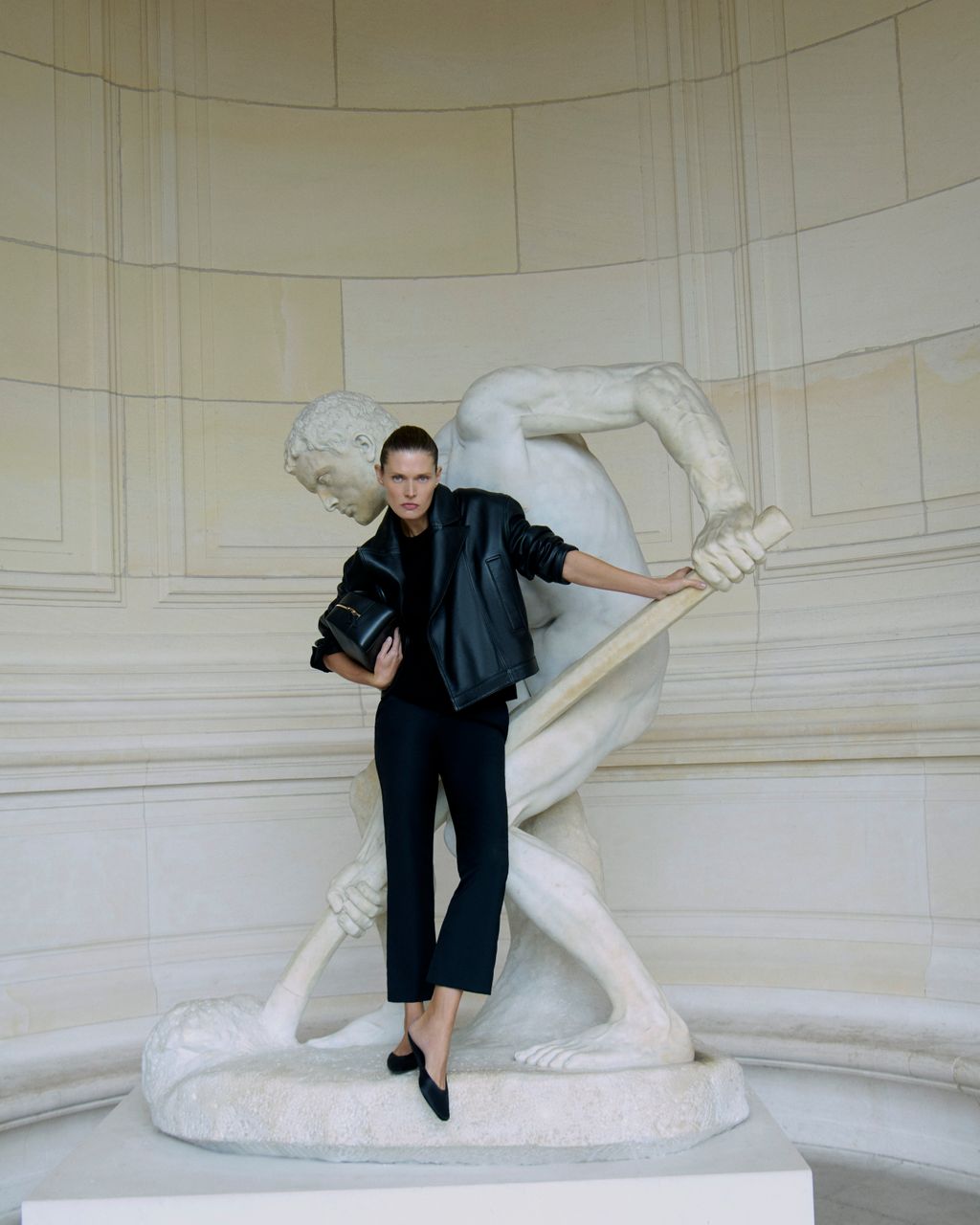 Fashion Week Paris Spring-Summer 2025 look 6 from the Loulou de Saison collection 女装