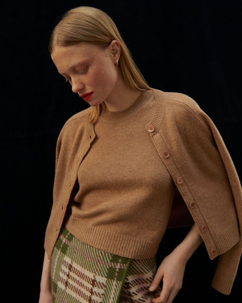 Fashion Week Paris Fall/Winter 2023 look 49 from the Eric Bompard collection 女装