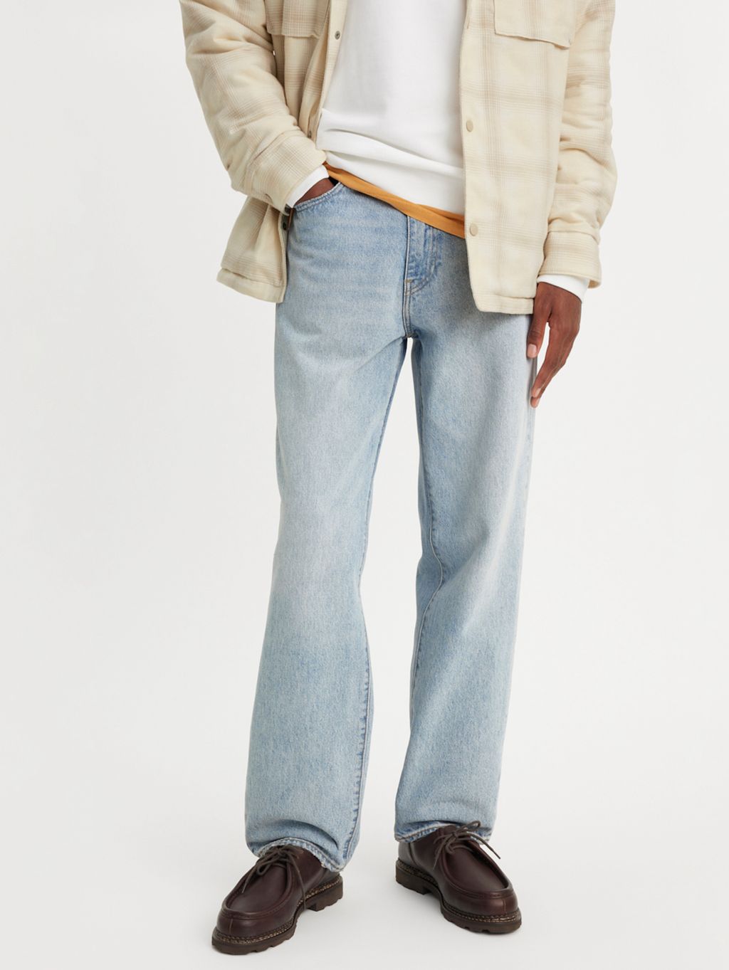 Fashion Week Paris Fall/Winter 2024 look 2 from the Levi’s® collection womenswear