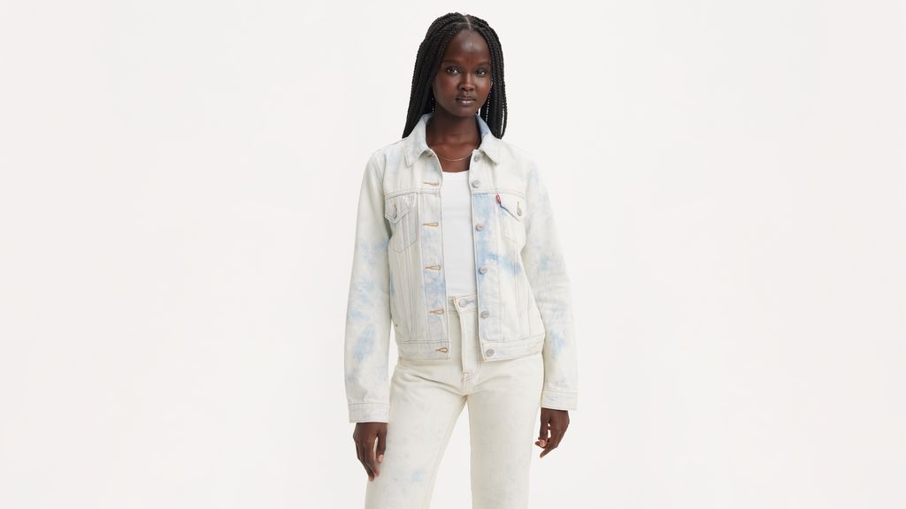 Fashion Week Paris Fall/Winter 2024 look 39 from the Levi’s® RED TAB DENIM LIFESTYLE collection 女装
