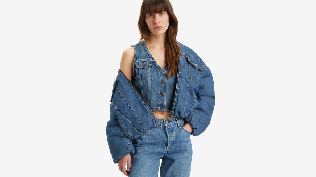 Fashion Week Paris Fall/Winter 2024 look 41 from the Levi’s® RED TAB DENIM LIFESTYLE collection womenswear