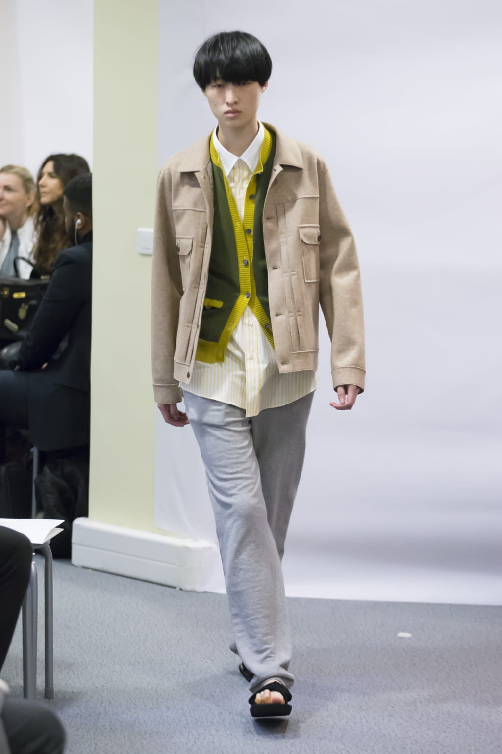 Fashion Week Paris Fall/Winter 2017 look 25 de la collection Lucien Pellat-Finet menswear