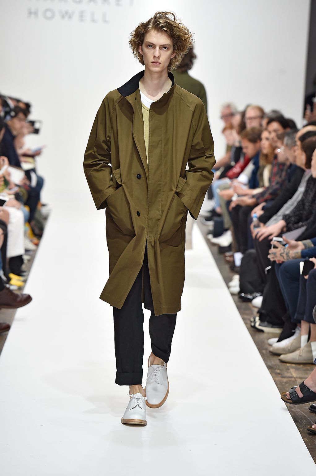 Fashion Week London Spring/Summer 2017 look 25 from the Margaret Howell collection menswear