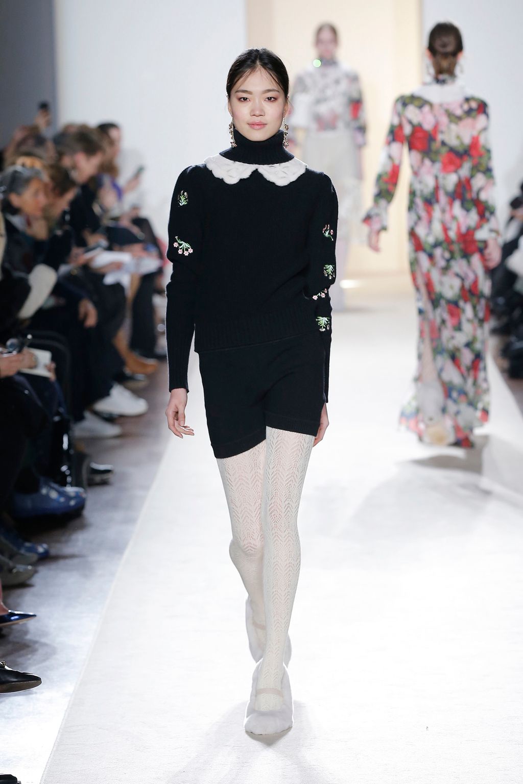 Fashion Week Milan Fall/Winter 2016 look 25 from the Blugirl collection womenswear