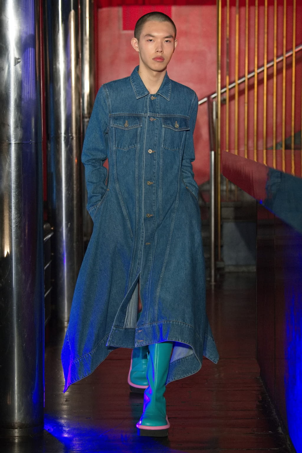 Fashion Week Milan Fall/Winter 2022 look 25 from the JW Anderson collection menswear