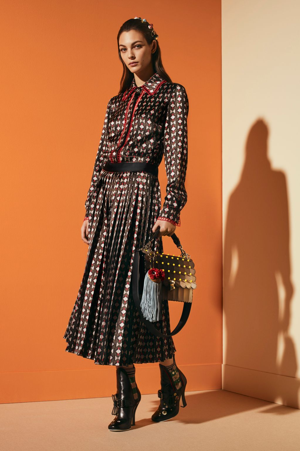 Fashion Week Milan Pre-Fall 2017 look 25 from the Fendi collection 女装