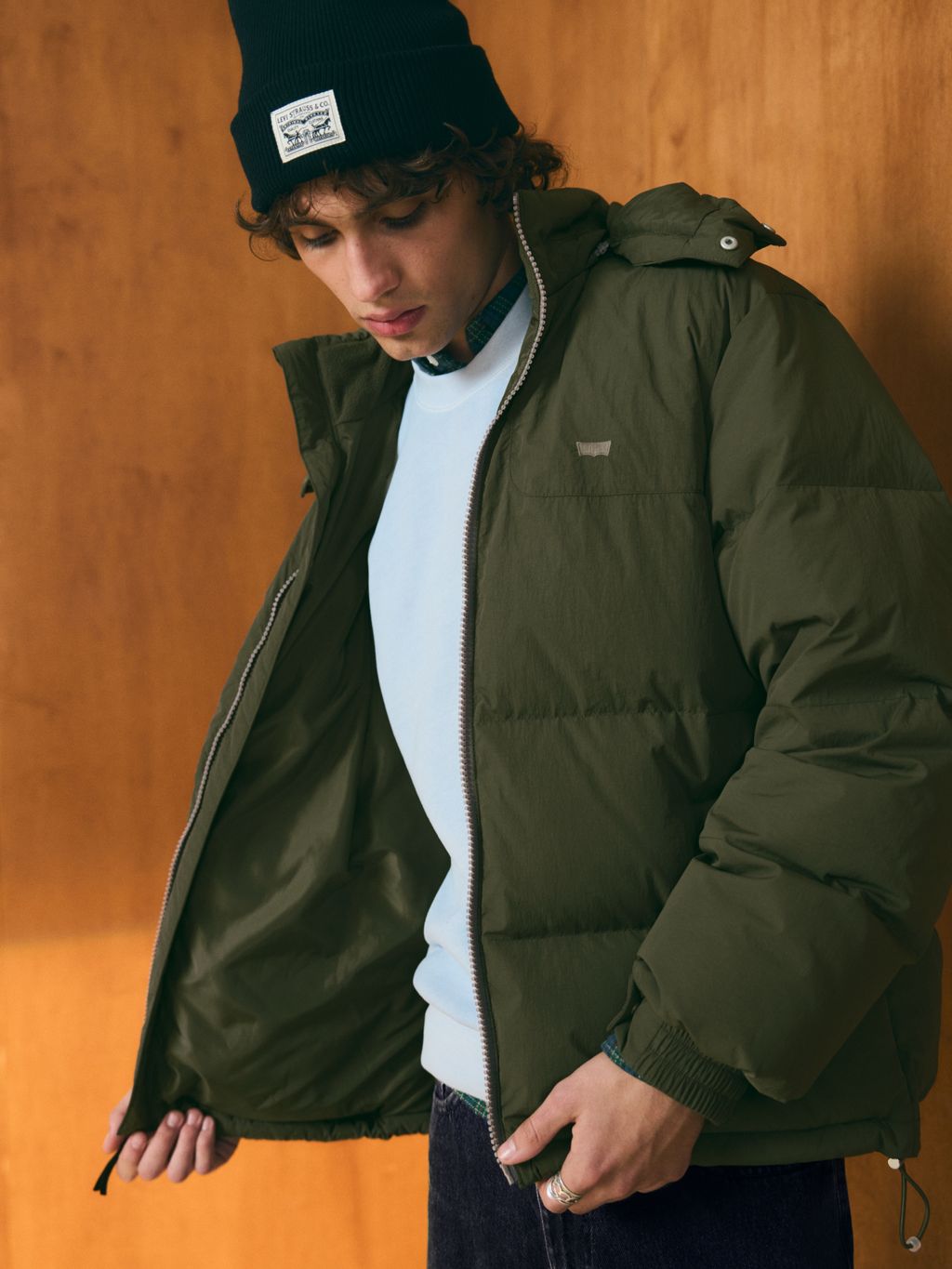 Fashion Week Paris Fall/Winter 2025 look 41 from the Levi’s® collection womenswear