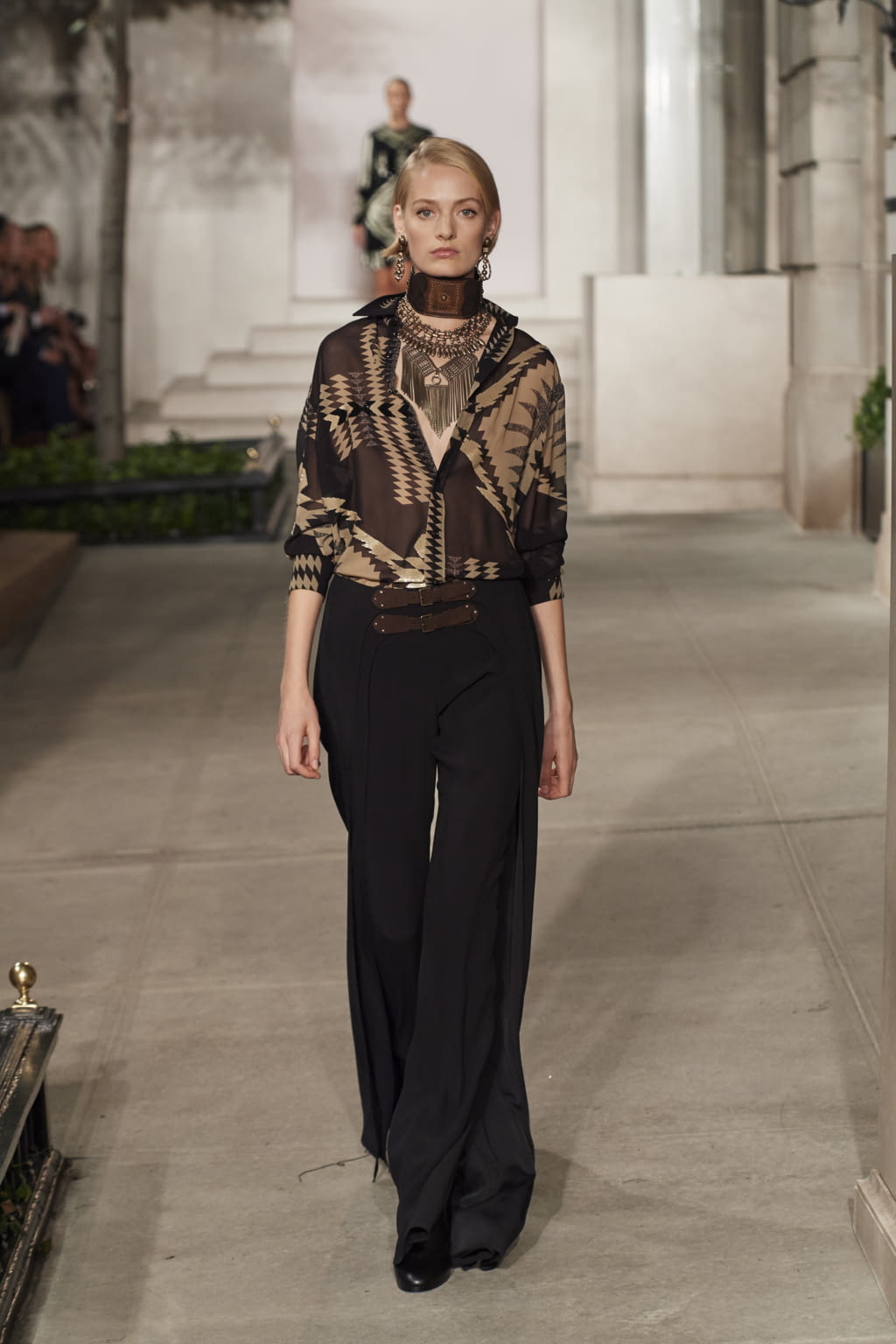 Fashion Week New York Fall/Winter 2016 look 26 from the Ralph Lauren collection womenswear