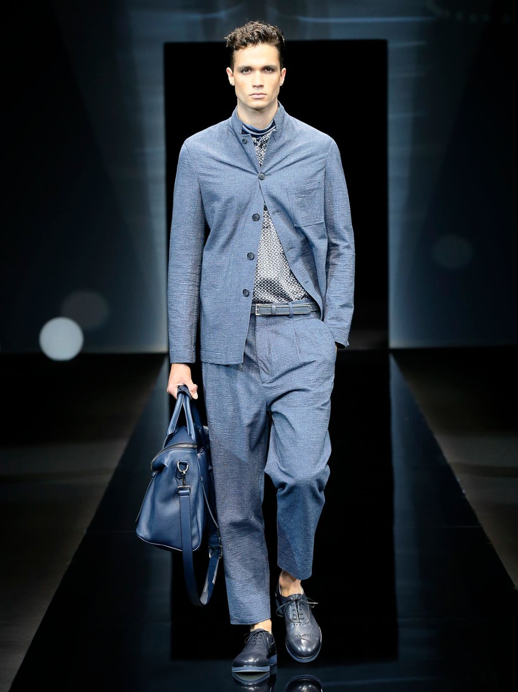 Fashion Week Milan Spring/Summer 2017 look 26 from the Giorgio Armani collection menswear