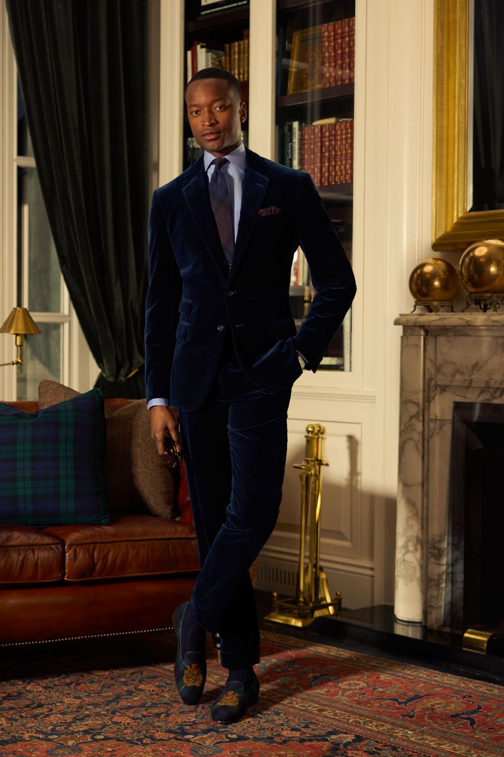 Fashion Week New York Fall/Winter 2024 look 26 from the Ralph Lauren Purple Label collection menswear