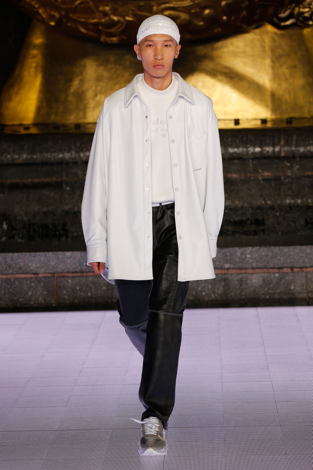 Fashion Week New York Spring/Summer 2020 look 26 from the Alexander Wang collection 女装