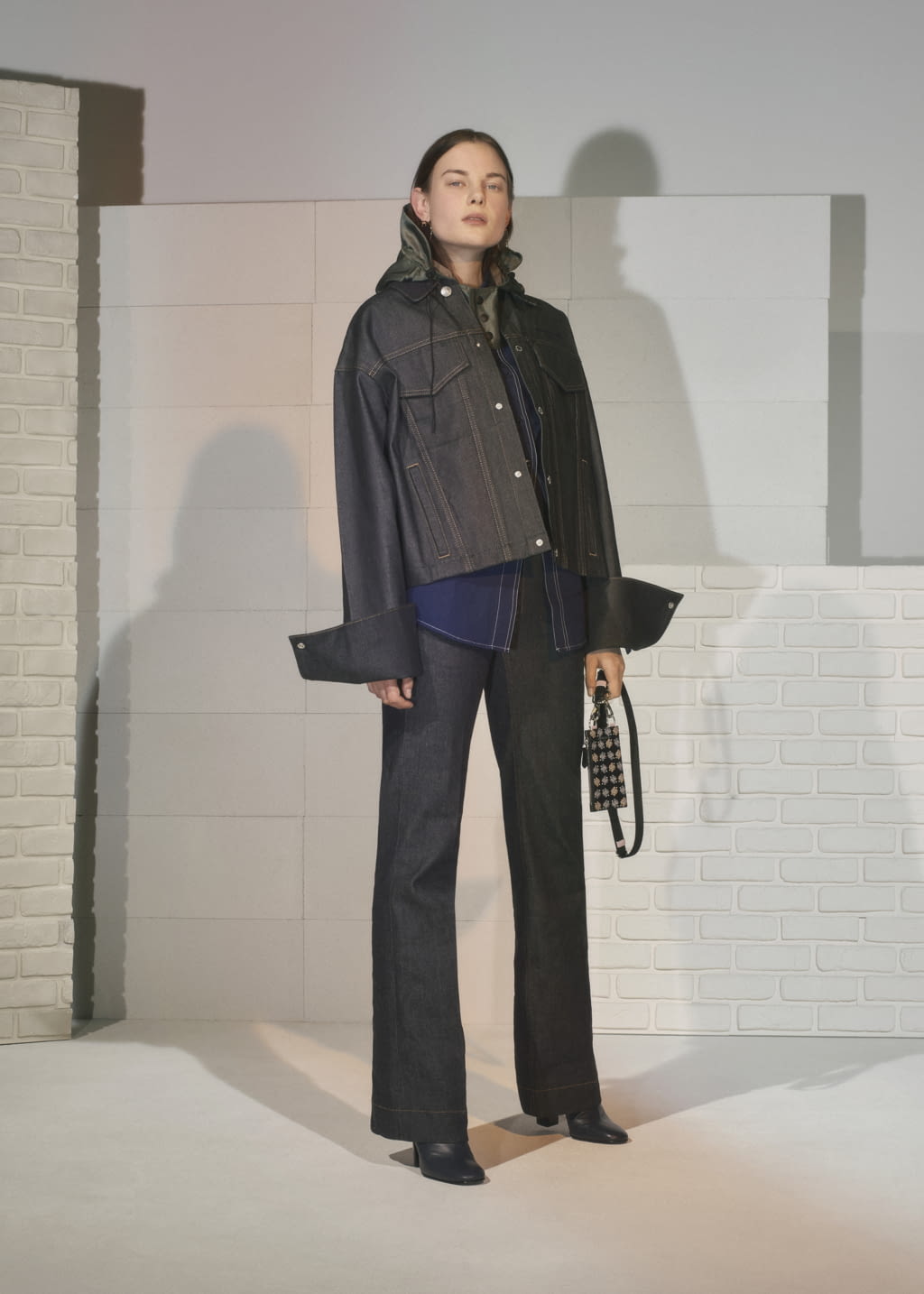 Fashion Week Paris Fall/Winter 2019 look 27 from the Maison Kitsuné collection womenswear