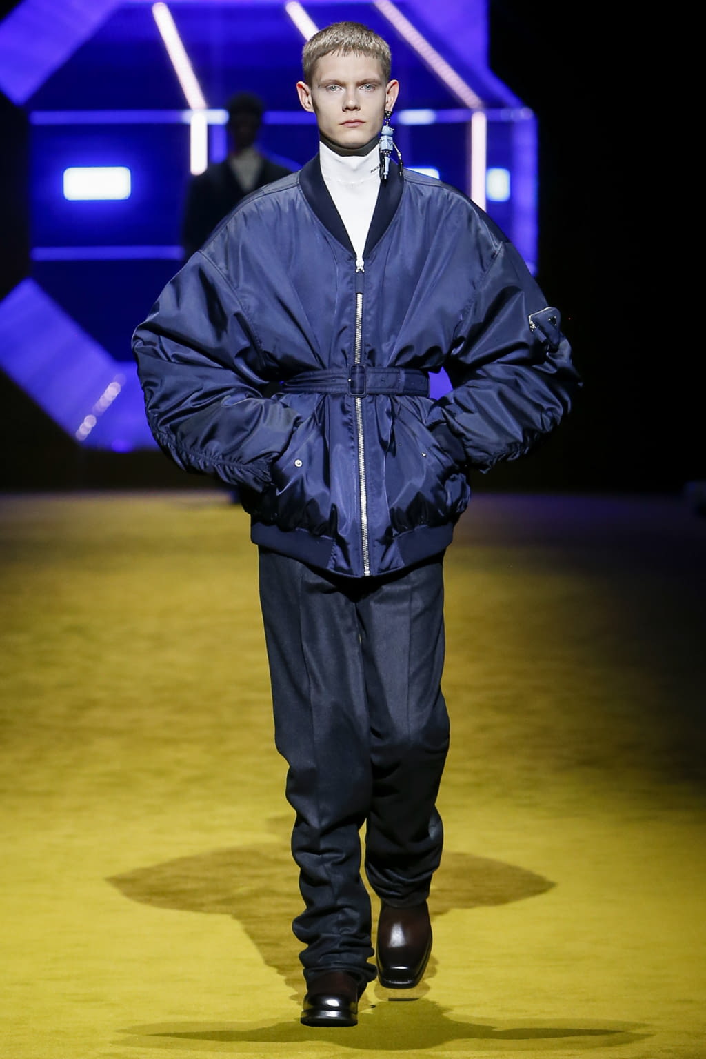 Fashion Week Milan Fall/Winter 2022 look 26 from the Prada collection menswear