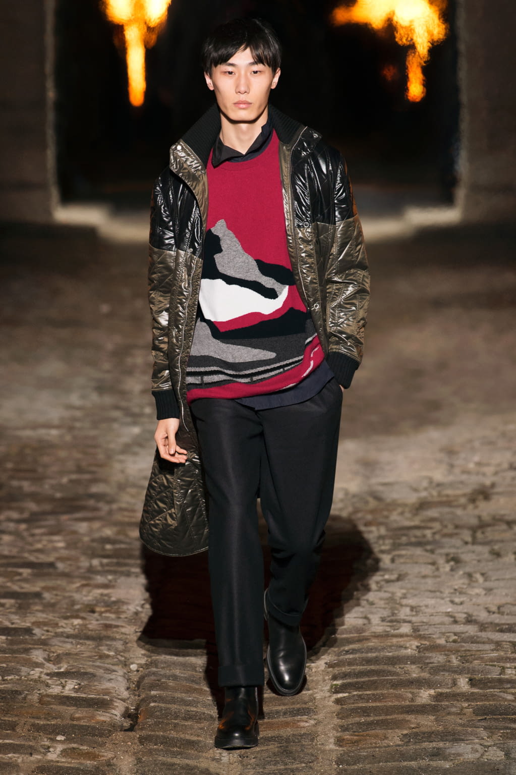 Fashion Week Paris Fall/Winter 2018 look 26 from the Hermès collection 男装