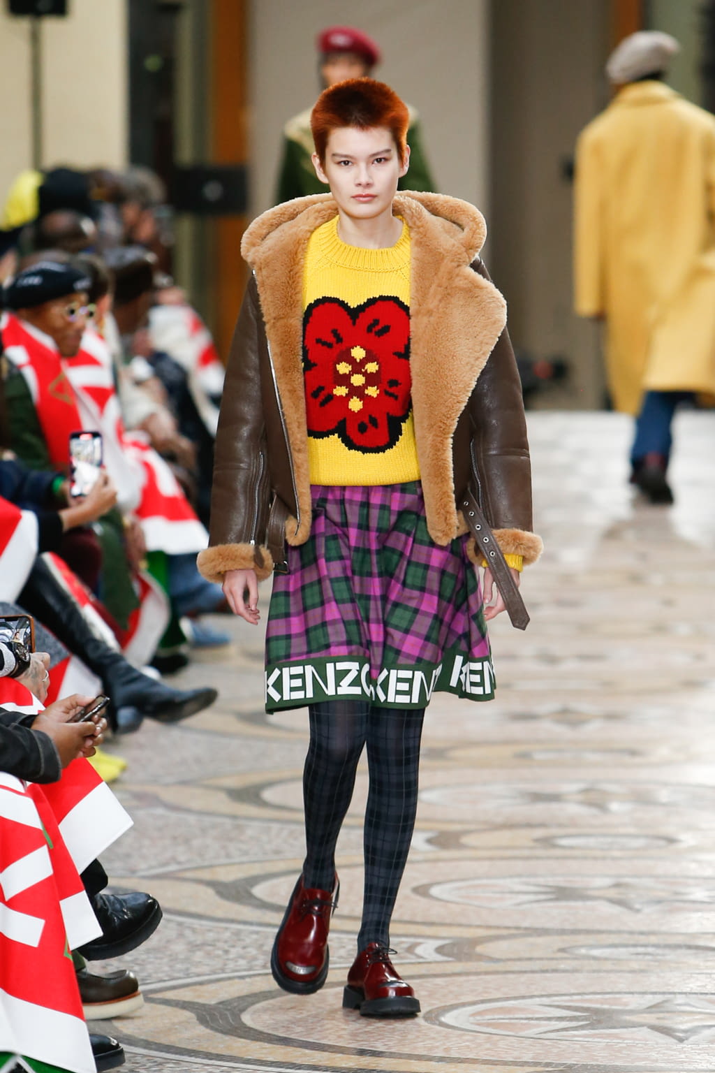 Fashion Week Paris Fall/Winter 2022 look 27 from the Kenzo collection 男装