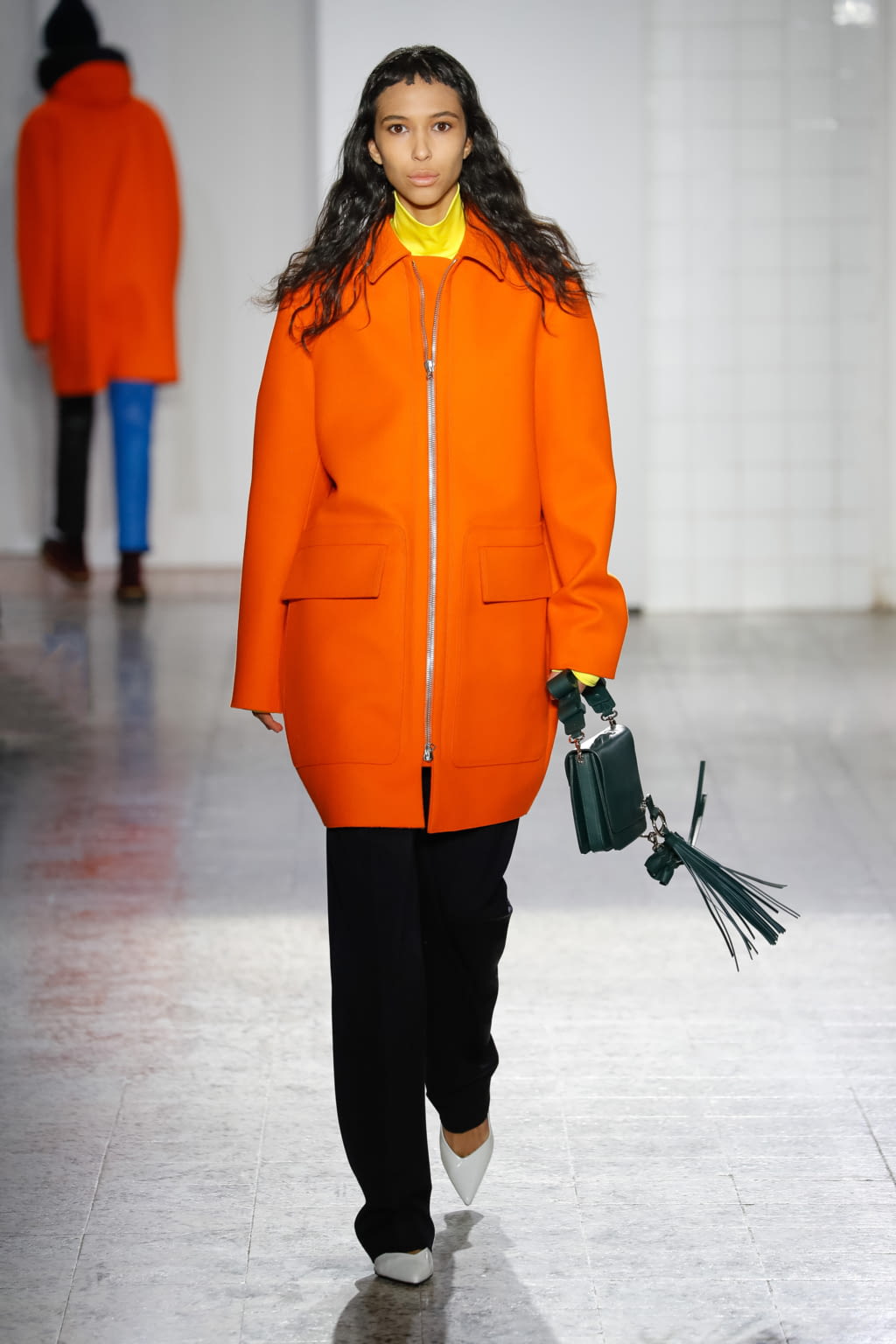 Fashion Week Milan Fall/Winter 2017 look 27 from the Cédric Charlier collection womenswear